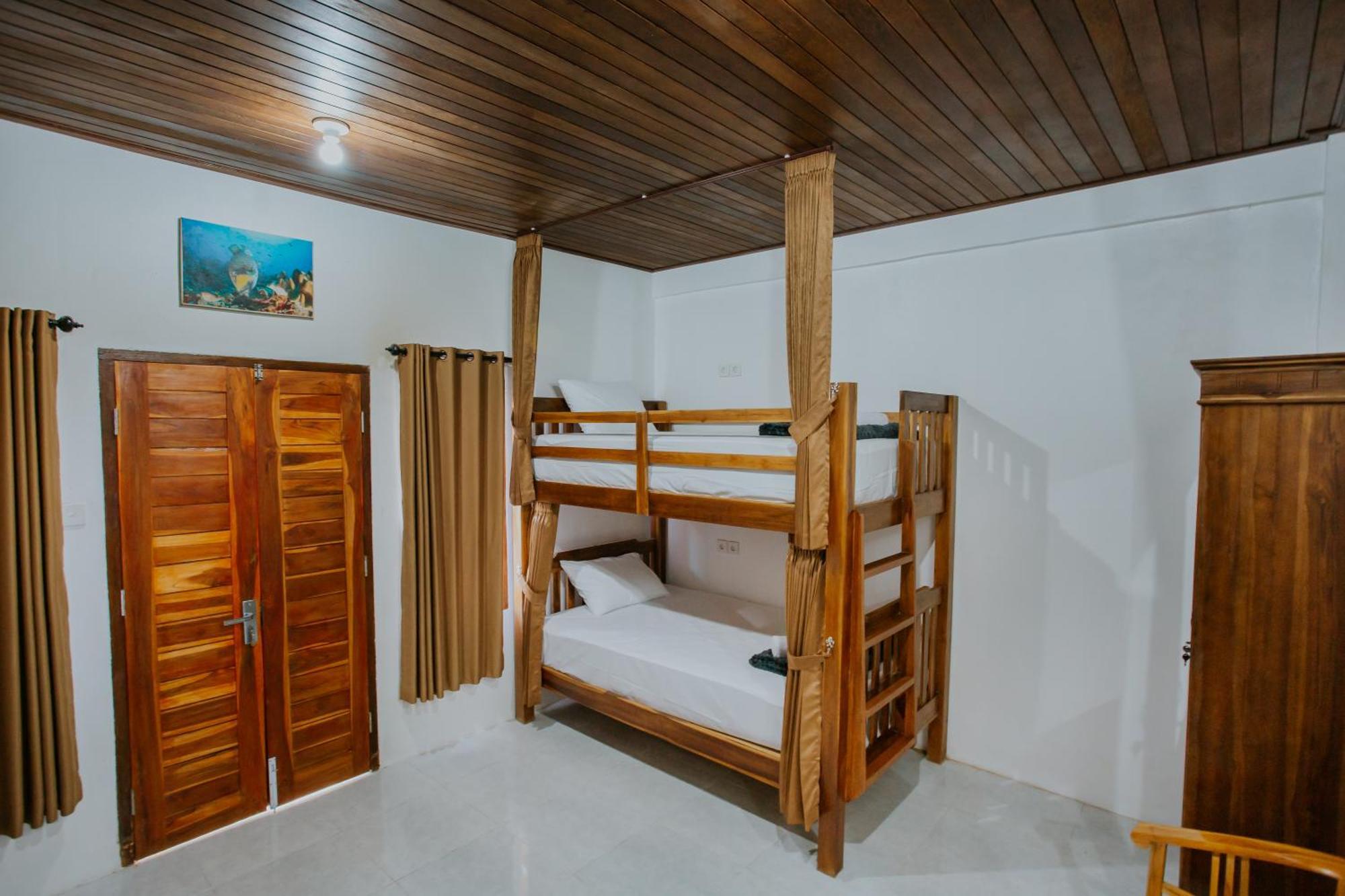 Garuda Hostel & Accomodation Nusa Penida Toyapakeh Extérieur photo