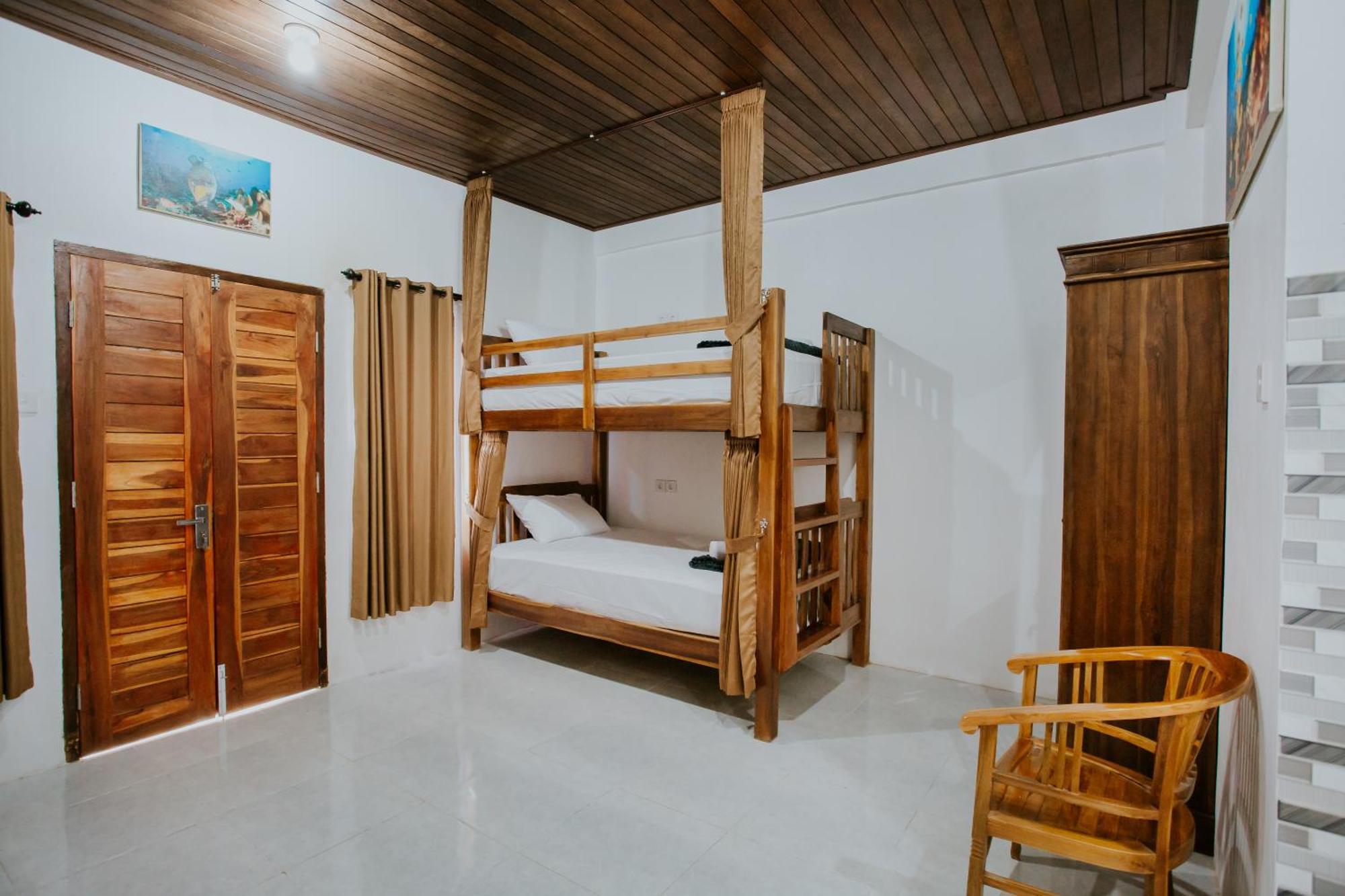 Garuda Hostel & Accomodation Nusa Penida Toyapakeh Extérieur photo